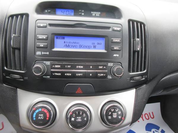2010 Hyundai Elantra SE Sedan - Automatic - Wheels - Low Miles for sale in Des Moines, IA – photo 15
