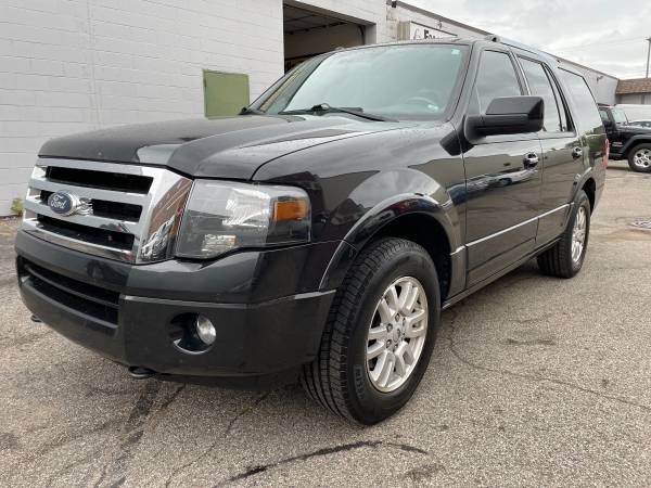 2014 Ford Expedition Limited Clean, LOADED, 4x4, 8 Passenger for sale in Wyoming , MI – photo 2