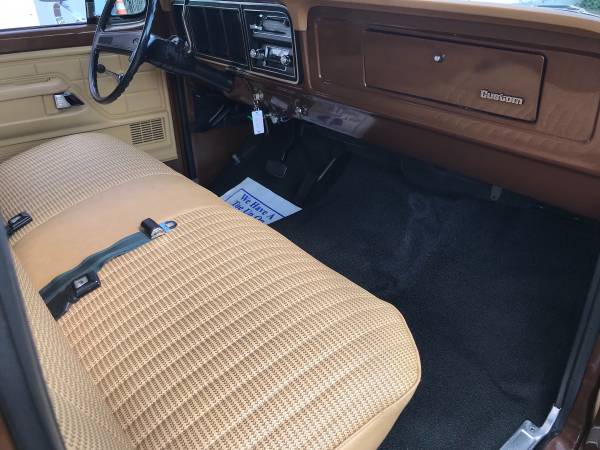 1976 Ford F-150 Custom Museum Quality ONLY 460 miles Diesel Conversion for sale in Roanoke, VA – photo 15