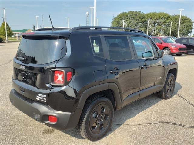 2019 Jeep Renegade Latitude 4WD for sale in Lafayette, IN – photo 2