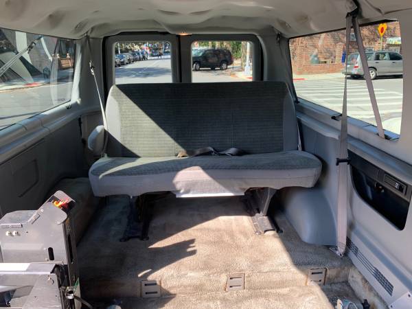 2003 Ford E150 Econoline Wagon Chateau super low miles for sale in Brooklyn, NY – photo 14