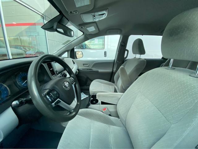 2019 Toyota Sienna LE for sale in Other, NJ – photo 13