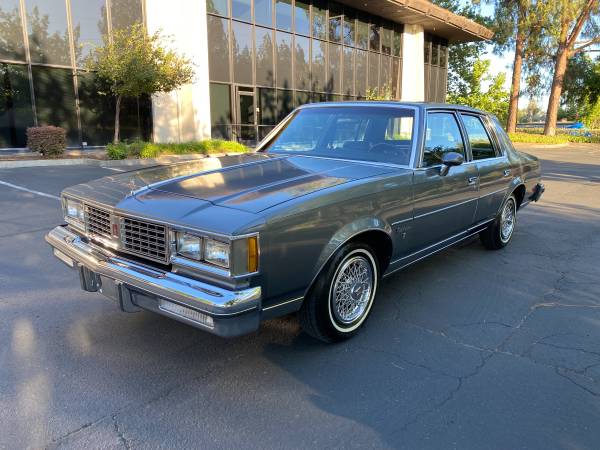 1986 OLDSMOBILE CUTLASS SUPREME BROUGHAM Clean Title Low Miles for sale in Sacramento , CA – photo 3