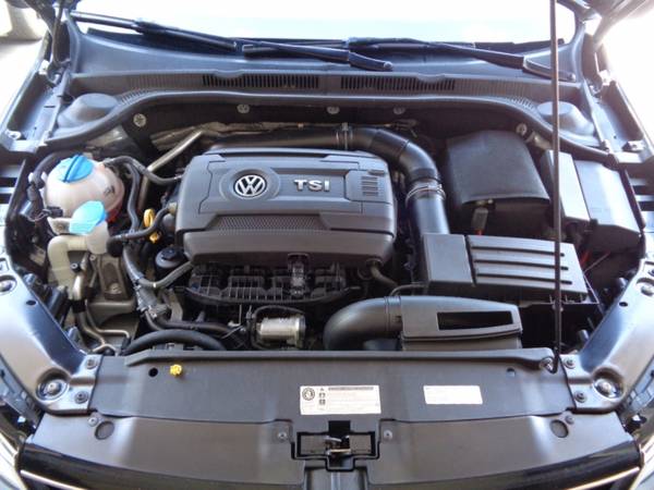 2015 Volkswagen Jetta SE 6A for sale in Marion, IA – photo 21