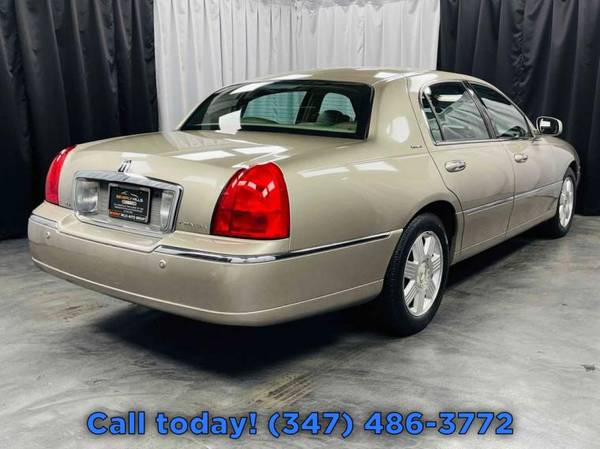 2003 Lincoln Town Car Executive Sedan - - by dealer for sale in Elmont, NY – photo 7
