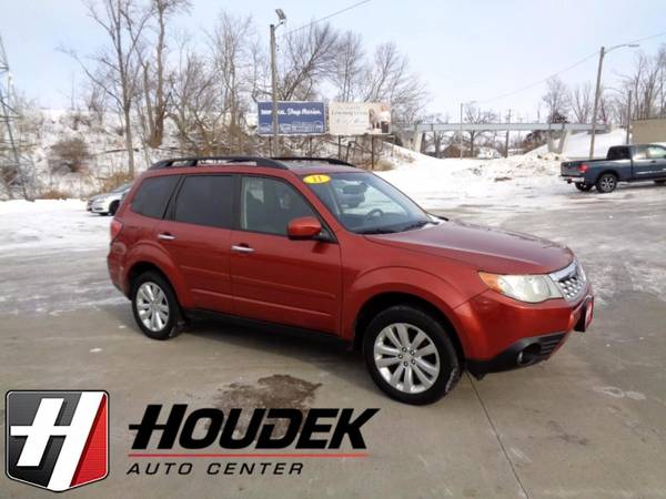 2011 Subaru Forester 4dr Auto 2 5X Premium w/All-Weather Pkg - cars for sale in Marion, IA