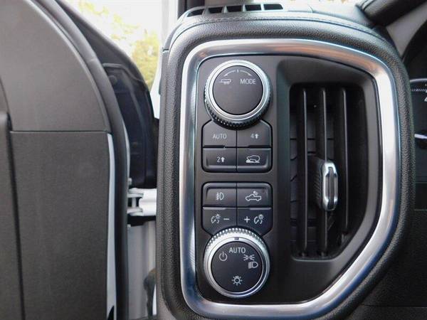 2020 GMC Sierra 1500 Elevation Crew Cab 4X4 / V8 / 1-OWNER /10,000... for sale in Portland, OR – photo 21