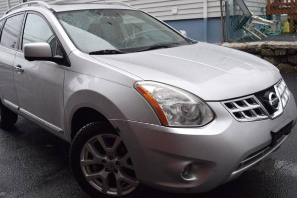 *2013* *Nissan* *Rogue* *SV w/SL Package AWD 4dr Crossover* - cars &... for sale in Paterson, DE – photo 4