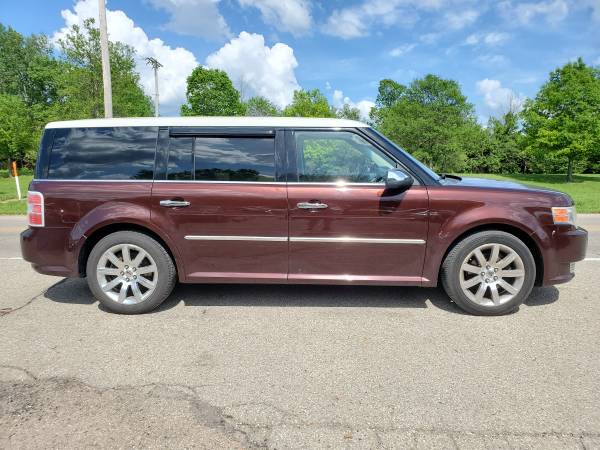 09 FORD FLEX LIMITED AWD- LOW MILES, DVD NAV, B-UP CAMERA, ALL... for sale in Miamisburg, OH – photo 3