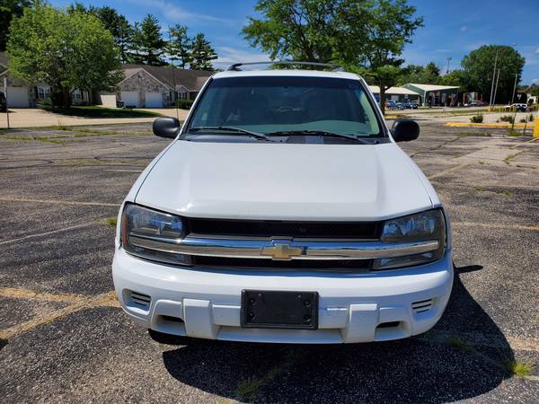 2006 Chevy Trailblazer LS - cars & trucks - by dealer - vehicle... for sale in Fort Atkinson, WI – photo 2