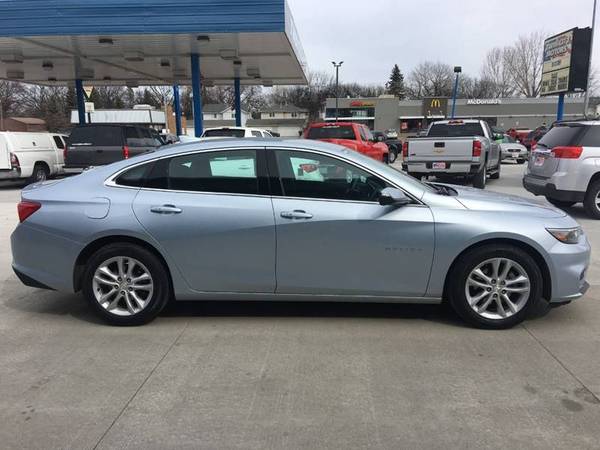 ★★★ 2018 Chevrolet Malibu LT / FINANCING FOR EVERYONE! ★★★ for sale in Grand Forks, ND – photo 5
