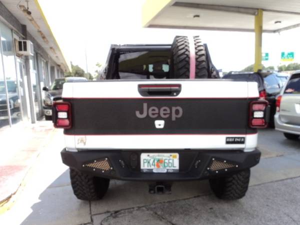 2020 Jeep Gladiator Rubicon 4x4 Bruiser Conversion 6 2L 450HP - cars for sale in Clearwater, FL – photo 4