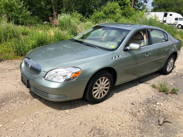 2007 Buick Lucerne for sale in Bohemia, NY