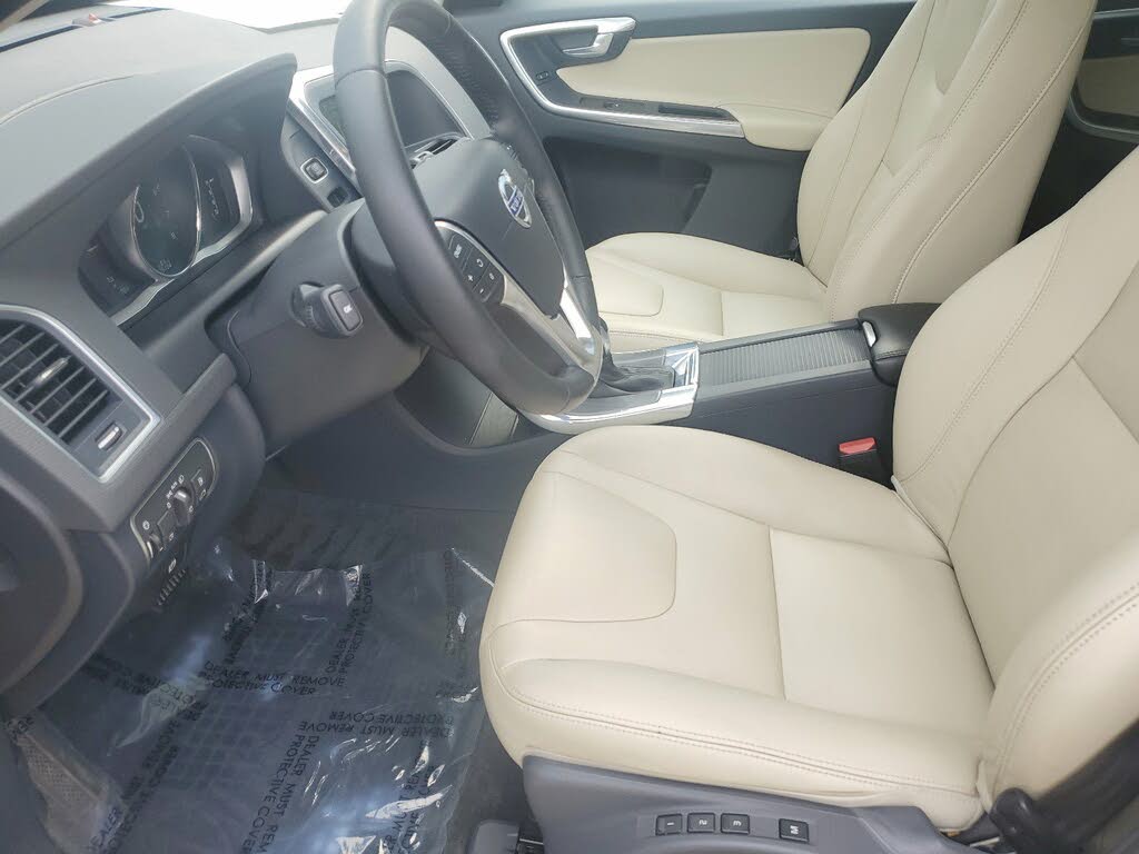 2016 Volvo XC60 T5 Drive-E Premier FWD for sale in Other, VA – photo 3