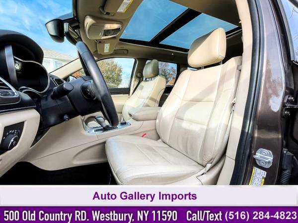 2019 Jeep Grand Cherokee Limited SUV - - by dealer for sale in Westbury , NY – photo 2