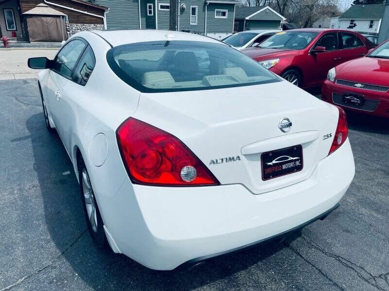 2008 Nissan Altima Coupe 2.5 S for sale in Kenosha, WI – photo 3