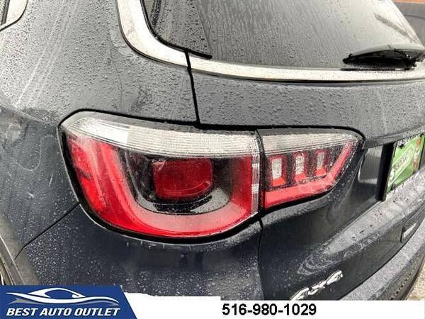 2017 Jeep Compass Limited 4x4 SUV - cars & trucks - by dealer -... for sale in Floral Park, NY – photo 8