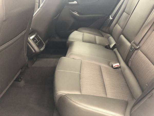 2018 Chevrolet Impala LT for sale in Higginsville, MO – photo 11