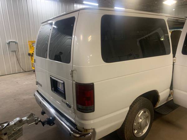 2009 Ford E350 v8 12 passenger van - cars & trucks - by owner -... for sale in Marquette, MI – photo 2
