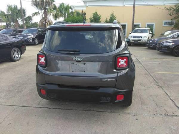 2017 JEEP RENEGADE. LOW MILES / GAS SAVER .✓ 👍☎ - cars & trucks - by... for sale in Houston, TX – photo 2