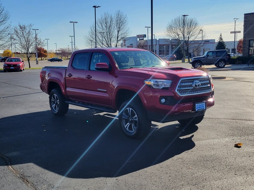 2016 Toyota Tacoma Double Cab V6 TRD Sport 4WD for sale in Stevens Point, WI – photo 4