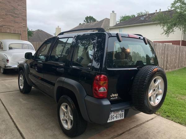 2003 Jeep Liberty Sport 4x4 Low Miles! Looks and Runs Excellent! for sale in Katy, TX – photo 2