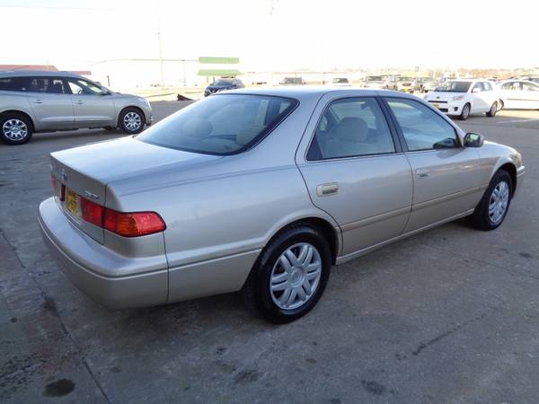 2001 Toyota Camry 4dr Sdn CE Auto - - by dealer for sale in Marion, IA – photo 7