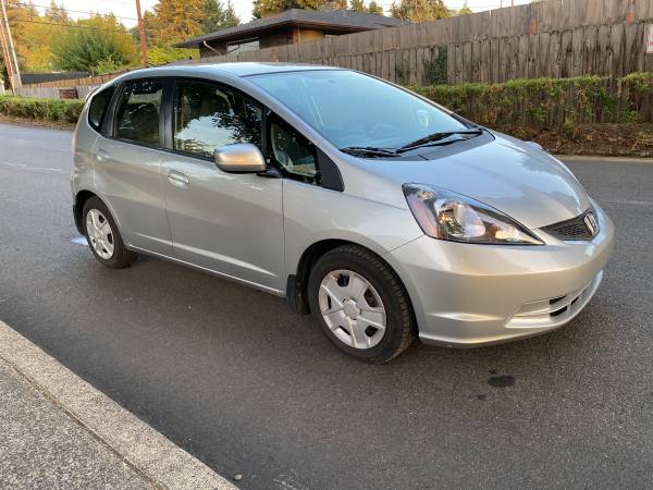 2013 Honda Fit low milles 74k rebuilt title runs great automatic -... for sale in Portland, OR – photo 8