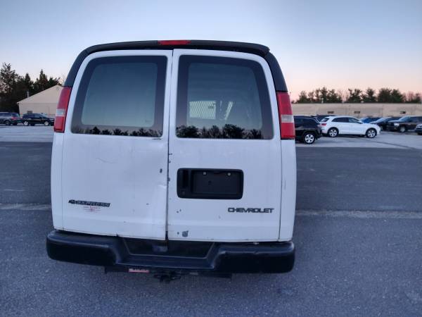 06 Chevy Express cargo Van, runs good - cars & trucks - by owner -... for sale in Berlin, NJ – photo 5