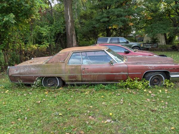 selling 2 1972 cadillac devilles for sale in Saint Paul, MN – photo 21