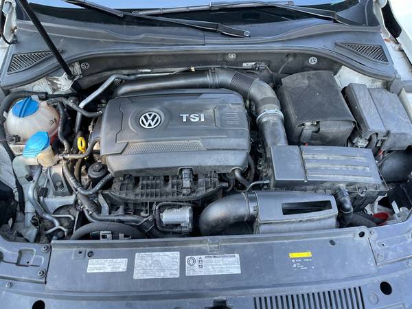 2013 Volkswagen Passat TSI Wolfsburg/Sedan/30 Mpg/Mint - cars for sale in Vancouver, OR – photo 17