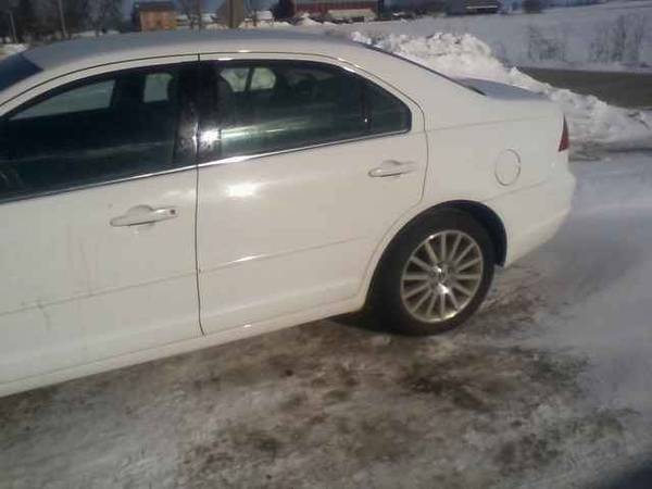 2007 Mercury Milan NEWER MOTOR PRICE REDUCED for sale in Cecil, WI – photo 3