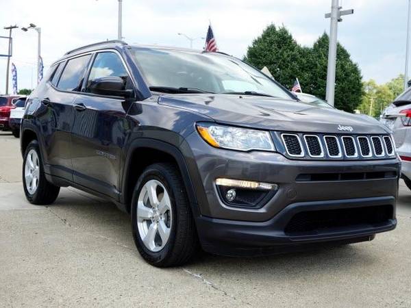 2017 Jeep Compass Latitude 4x4 hatchback Gray - - by for sale in Roseville, MI – photo 2