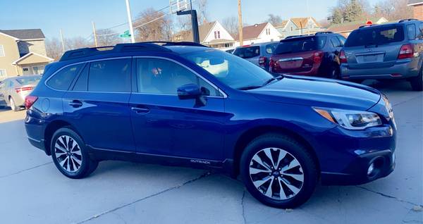 2015 Subaru Outback Limited AWD *Only 70K* - cars & trucks - by... for sale in Lincoln, NE – photo 5