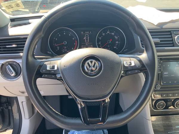 2017 Volkswagen VW Passat 1.8T SE - cars & trucks - by dealer -... for sale in Turnersville, NJ – photo 19