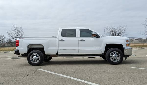 2016 Chevy Silverado 2500HD - Crew Cab 4x4 - - by for sale in Nampa, NV – photo 9