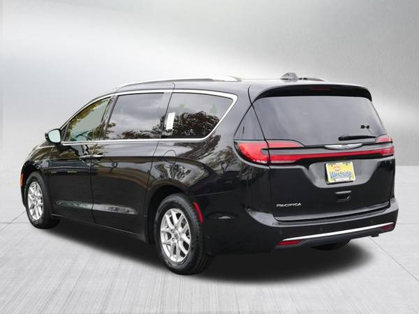 2021 Chrysler Pacifica Touring L - - by dealer for sale in St Louis Park, MN – photo 5