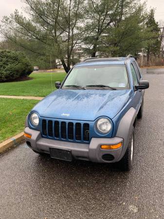 2003 Jeep Liberty 4x4 - cars & trucks - by owner - vehicle... for sale in Old Bridge, NJ – photo 2