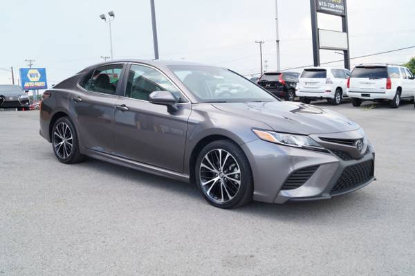 2018 *Toyota* *Camry* *2018 TOYOTA CAMRY SE 1-OWNER OFF - cars &... for sale in Nashville, TN – photo 4