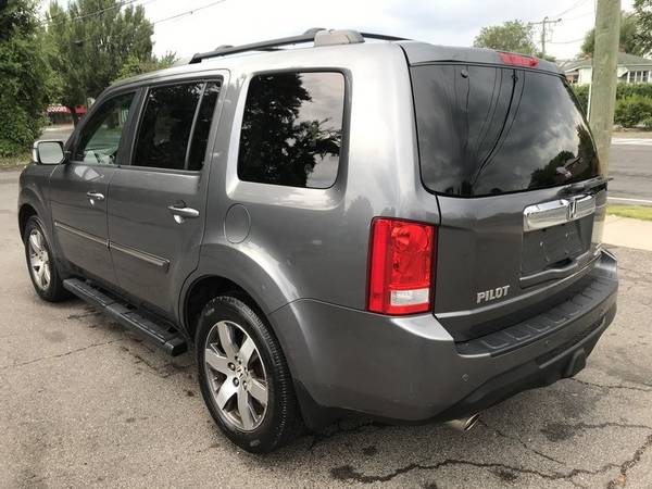 REDUCED!! 2012 HONDA PILOT TOURING 4WD!! LOADED!!-western massachusett for sale in West Springfield, MA – photo 4