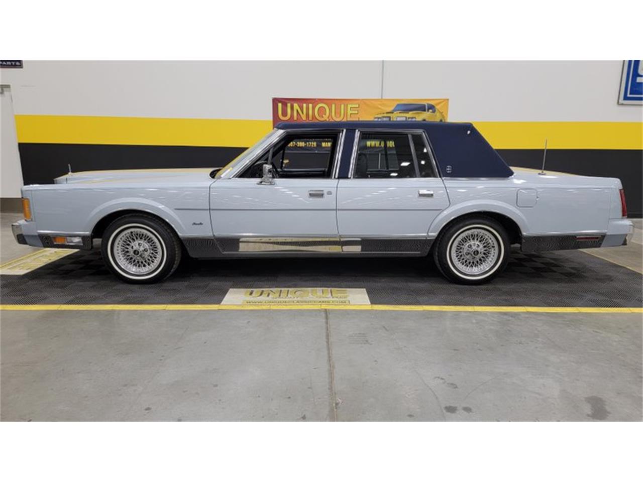 1989 Lincoln Town Car for sale in Mankato, MN – photo 8