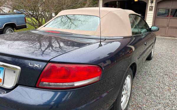 2004 Chrysler Sebring LXi - cars & trucks - by owner - vehicle... for sale in Tariffville, CT – photo 5