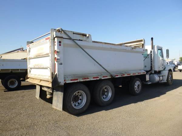2008 Freightliner Columbia T/A 16' Dump Truck for sale in Coalinga, CA – photo 2