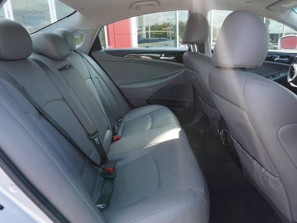 2014 Hyundai Sonata 2.4 Limited sedan Radiant Silver Metallic for sale in Baton Rouge , LA – photo 10