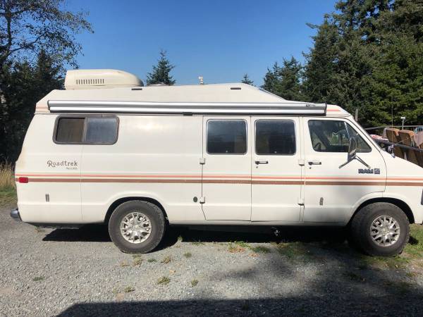 1985 Dodge B250 extender camper van for sale in Langlois, OR