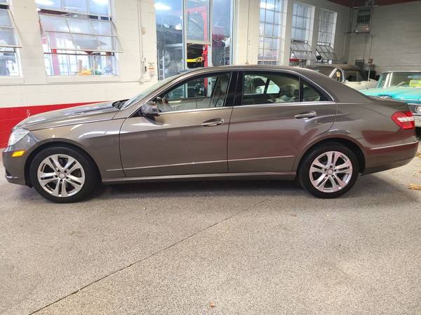 2011 Mercedes E350 4-MATIC ROYAL COLOR, LUXURIOUS - cars & for sale in St Louis Park, MN – photo 10