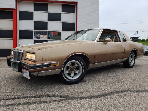 1986 Pontiac Grand Prix NEW V8! FALL SPECIAL for sale in Cleveland, OH