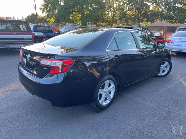 2012 Toyota Camry SE Sedan 4D - 75K miles! - - by for sale in Tigard, OR – photo 4
