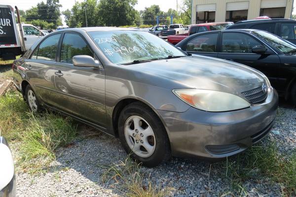 2004 Toyota Camry LE - - by dealer - vehicle for sale in Monroe, LA