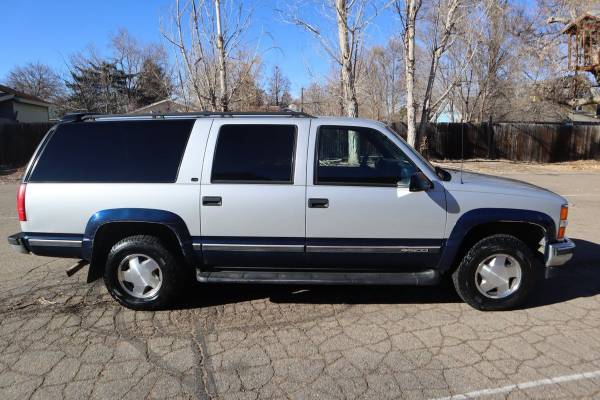 1997 Chevrolet Suburban 4x4 4WD Chevy K1500 SUV - - by for sale in Longmont, CO – photo 3